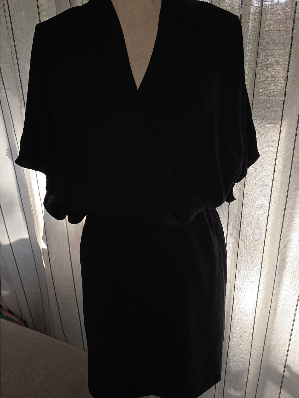 Trina Turk Black V-Neck Blouson Mini Dress